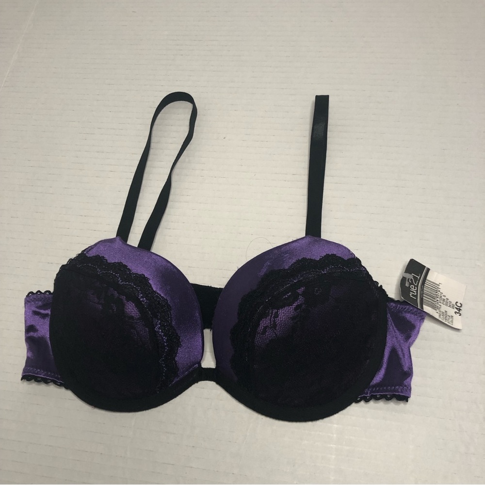 Rue21 Bra Womens 34C Padded Push Up Black Lace Accent NWT